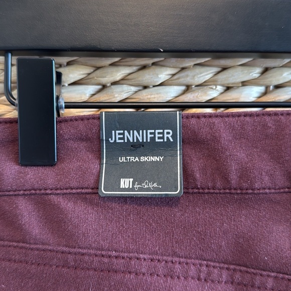 NWT Kut from the Kloth Mid-Rise Jennifer Ultra Skinny French Terry Knit Jeans, 6 - Picture 7 of 11